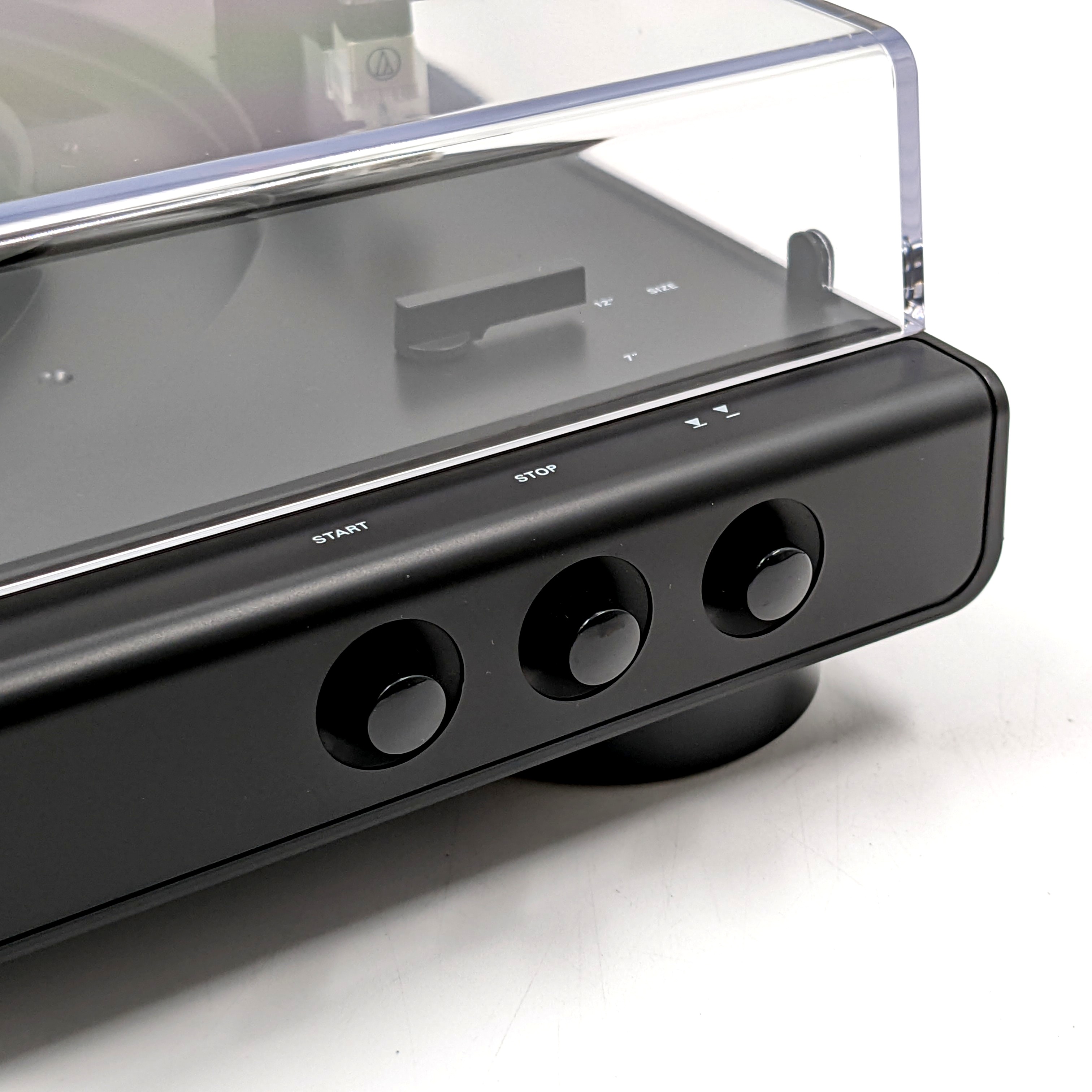 Audio-Technica AT-LP60XBT-BK Fully Automatic Wireless Belt-Drive Turntable